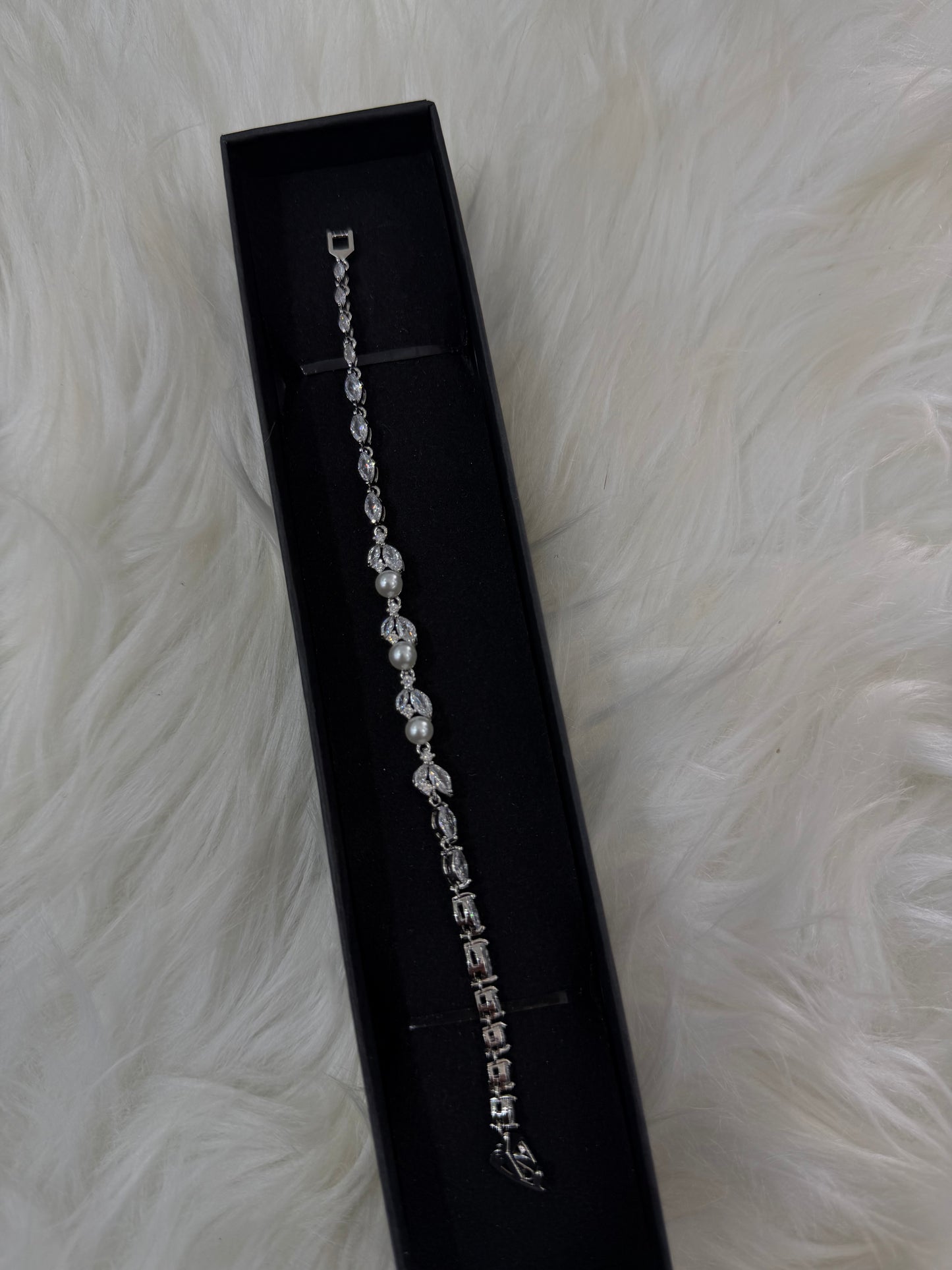 BRIDAL BRACELET