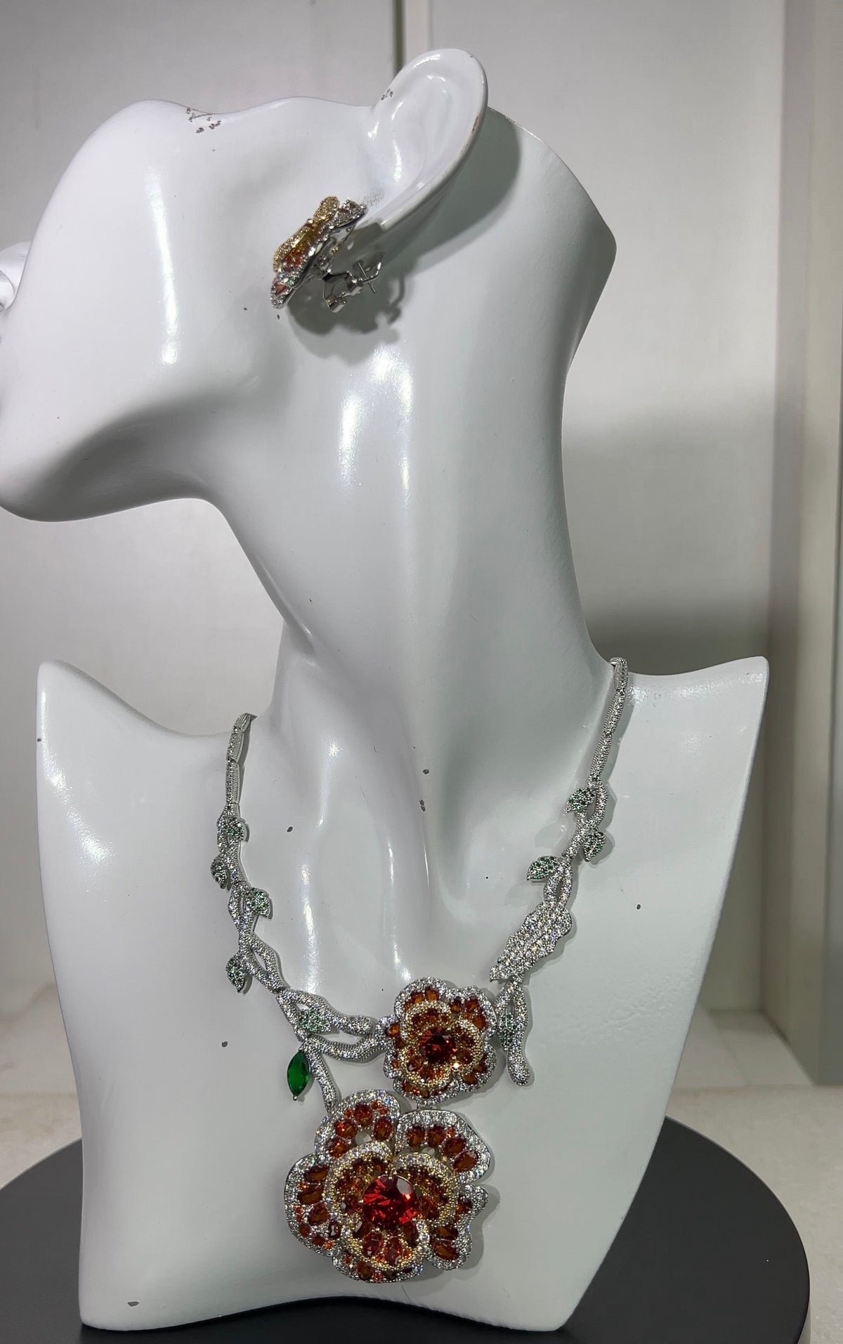 ZIRCONIA NECKLACE SET