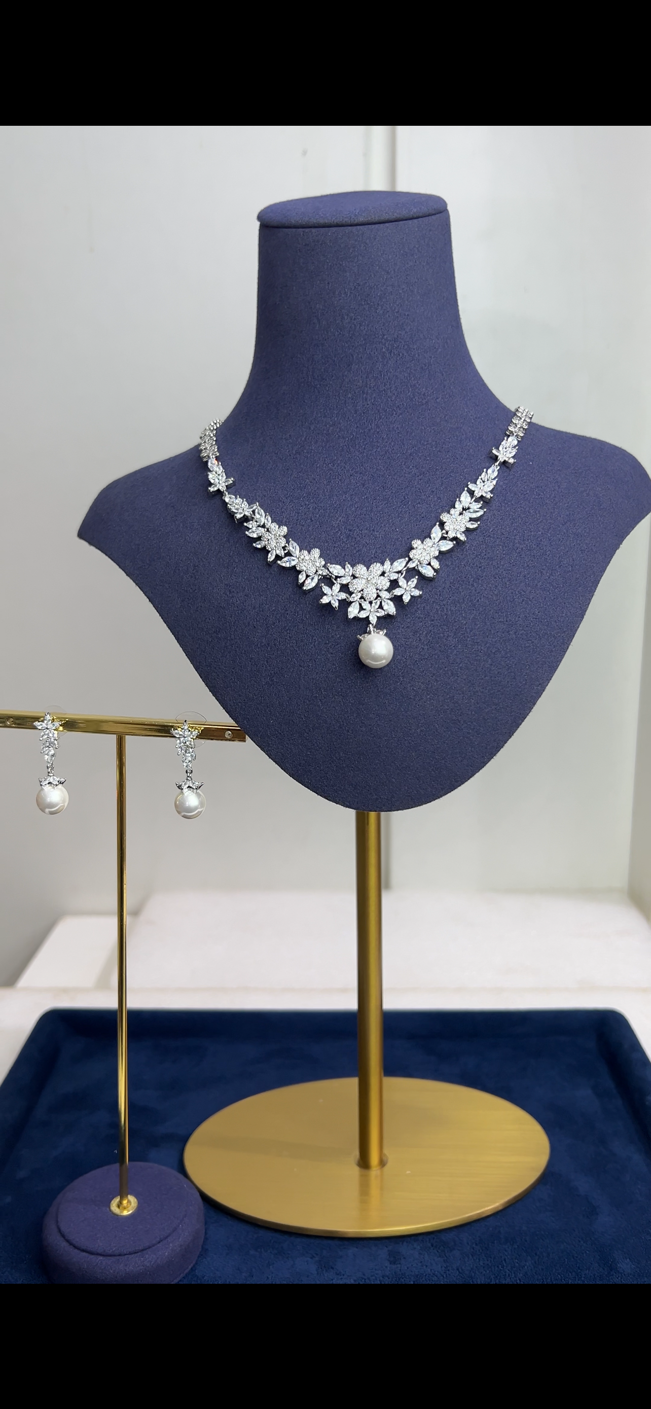 zirconia wedding necklace
