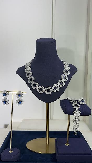 ZIRCONIA NECKLACE SET