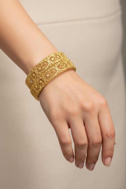 BANGLES