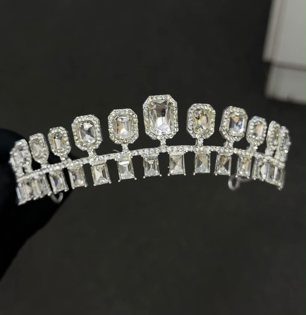 TIARA