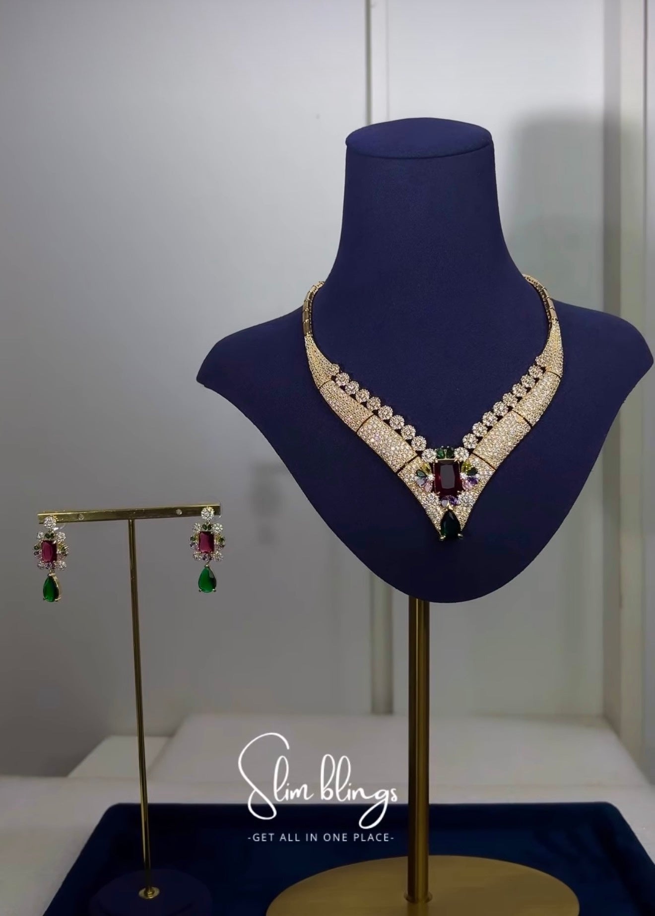 Wedding necklace
