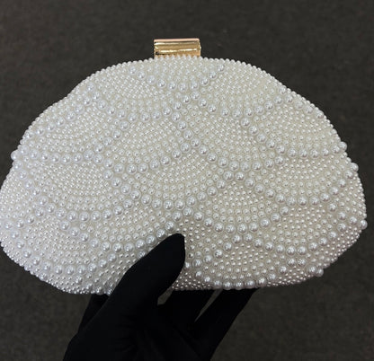 WHITE BRIDAL PURSE