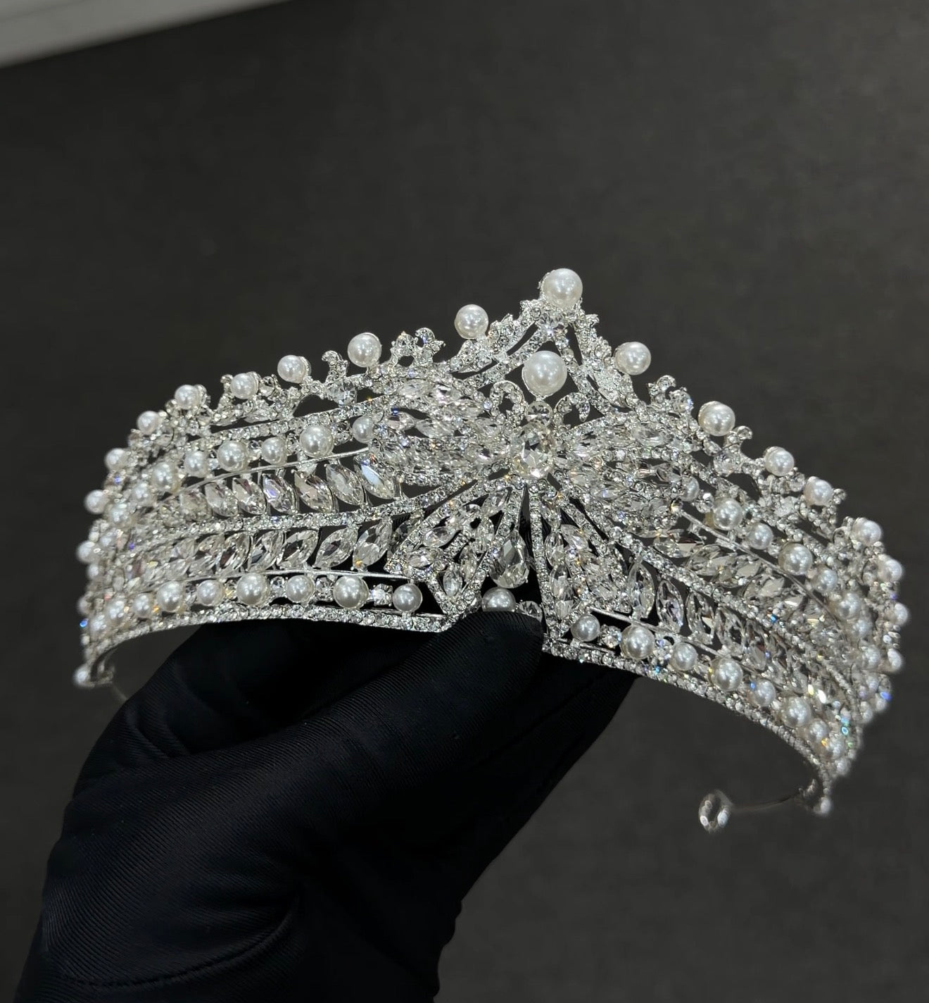 TIARA