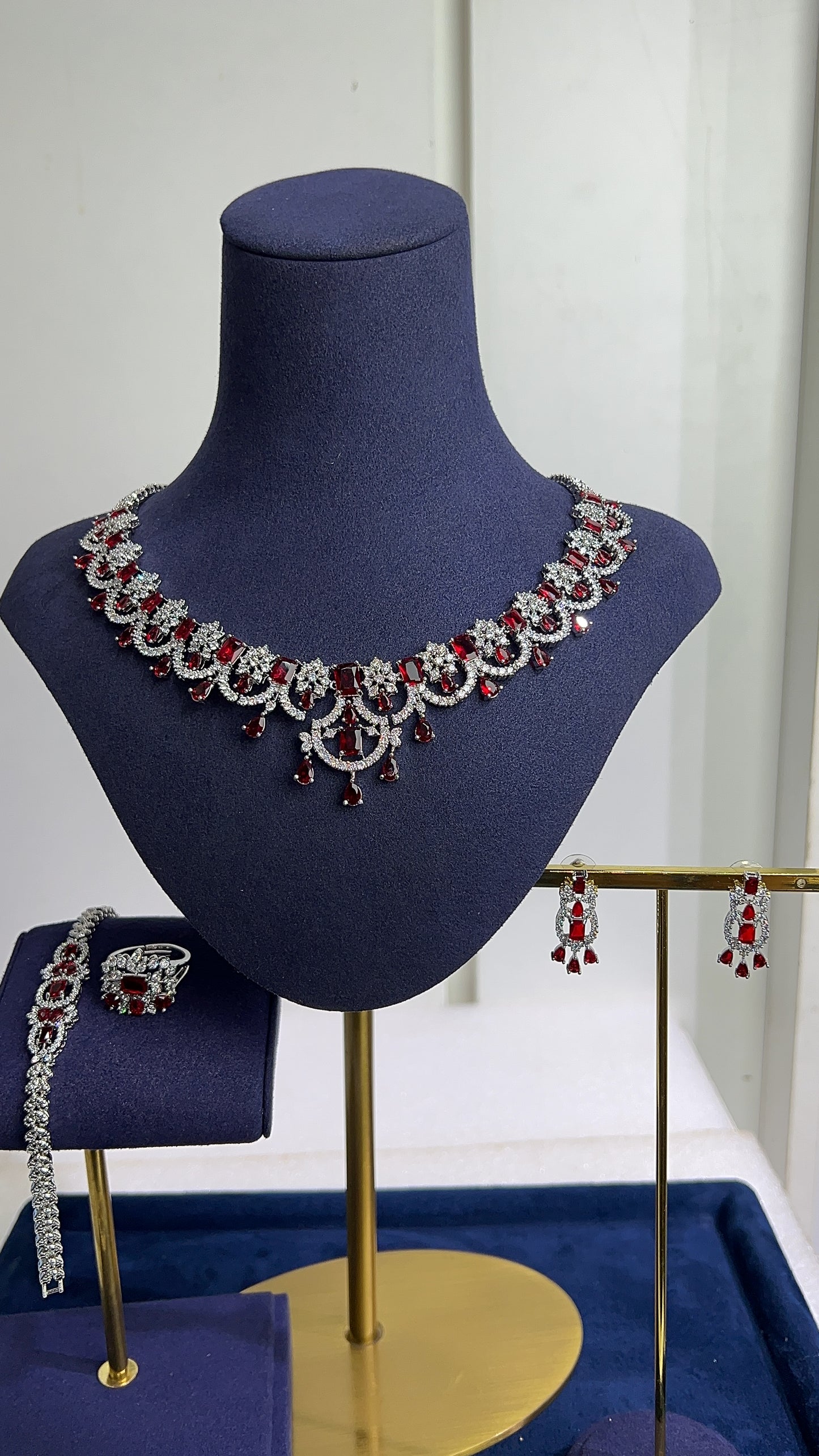 Zirconia Necklace Set