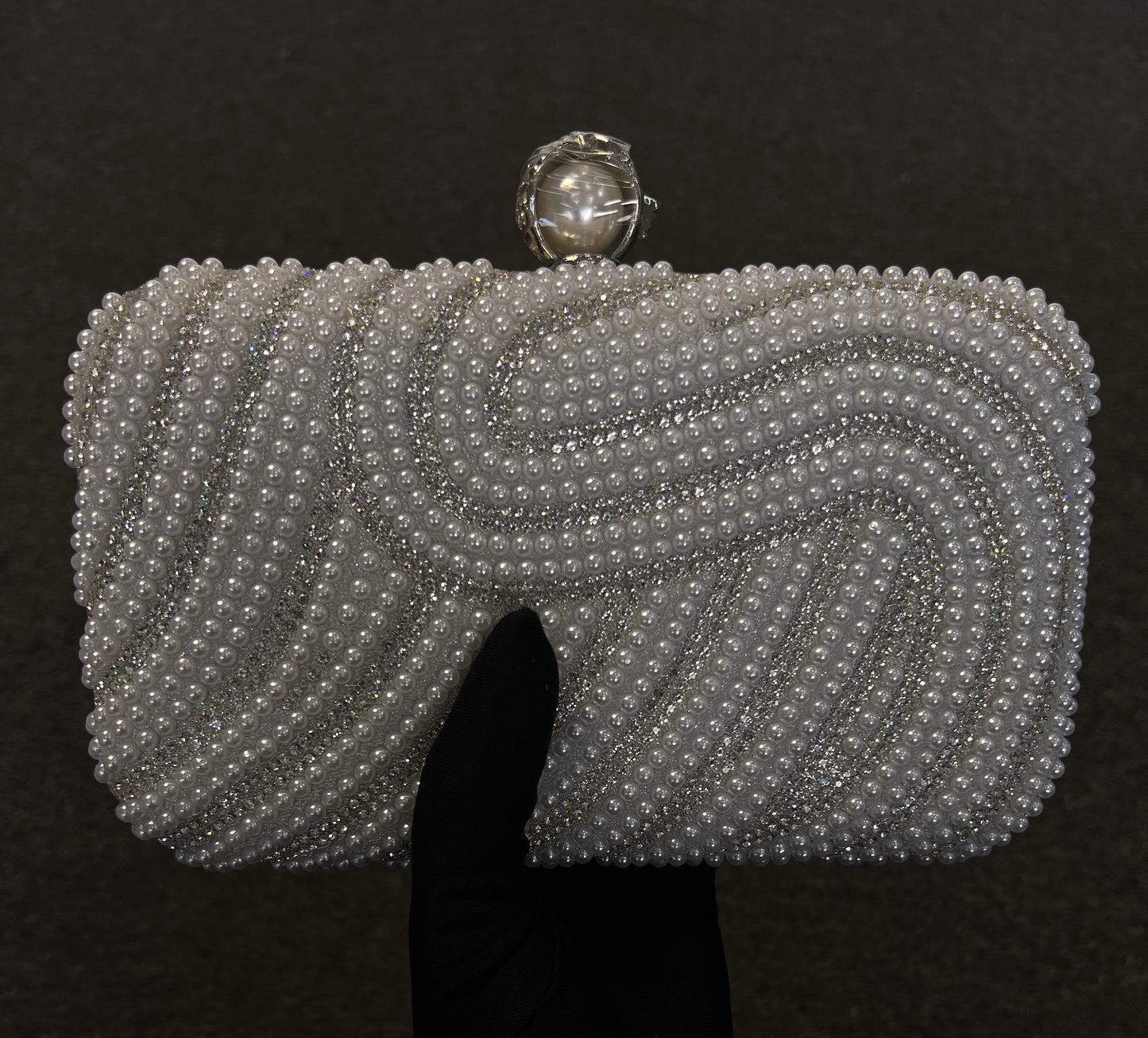  it offers a dramatic accent for galas, weddings, and formal affairs.