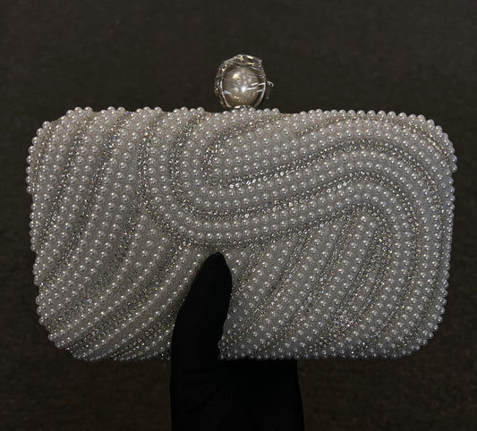  it offers a dramatic accent for galas, weddings, and formal affairs.
