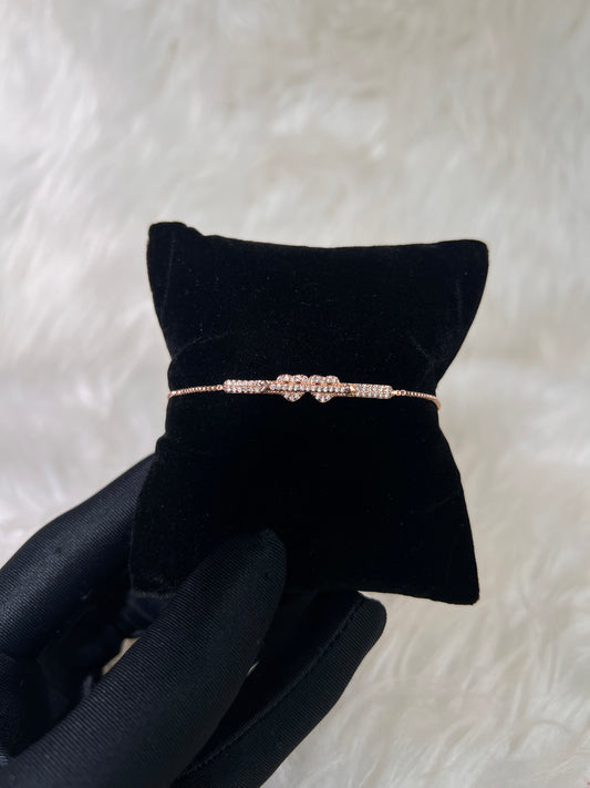 this piece an ideal gift for anniversaries, Valentine’s Day, bridesmaids, or everyday romantic style.