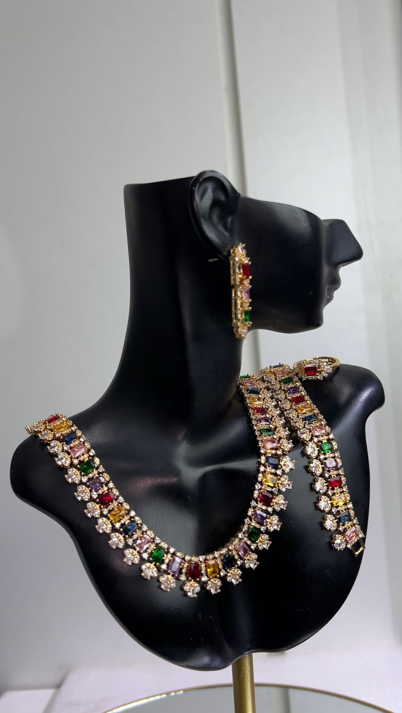 Zirconia Necklace Set
