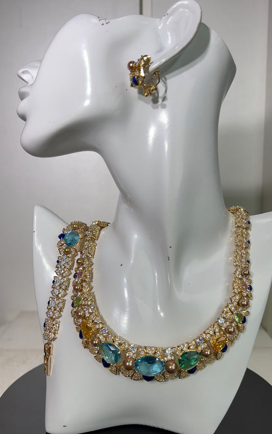 Perfect for weddings, bridal occasions, traditional events, pageants, special celebrations, or any outfit that calls for a luxurious finishing touch.