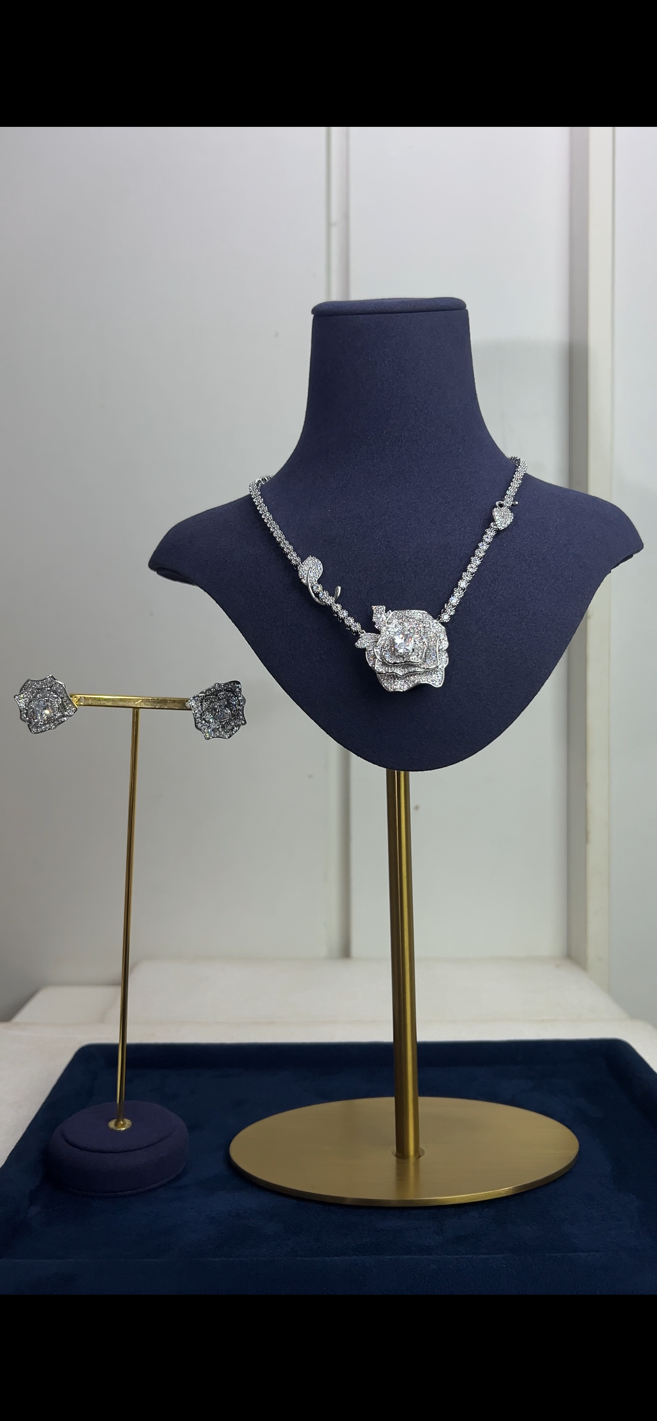 zirconia wedding necklace