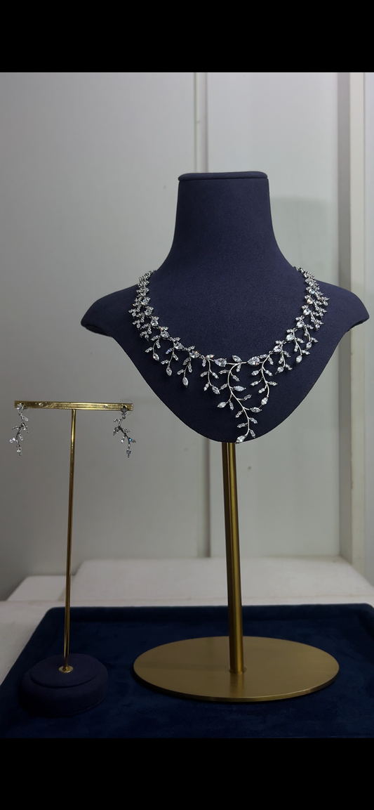 ZIRCONIA WEEDING NECKLACE