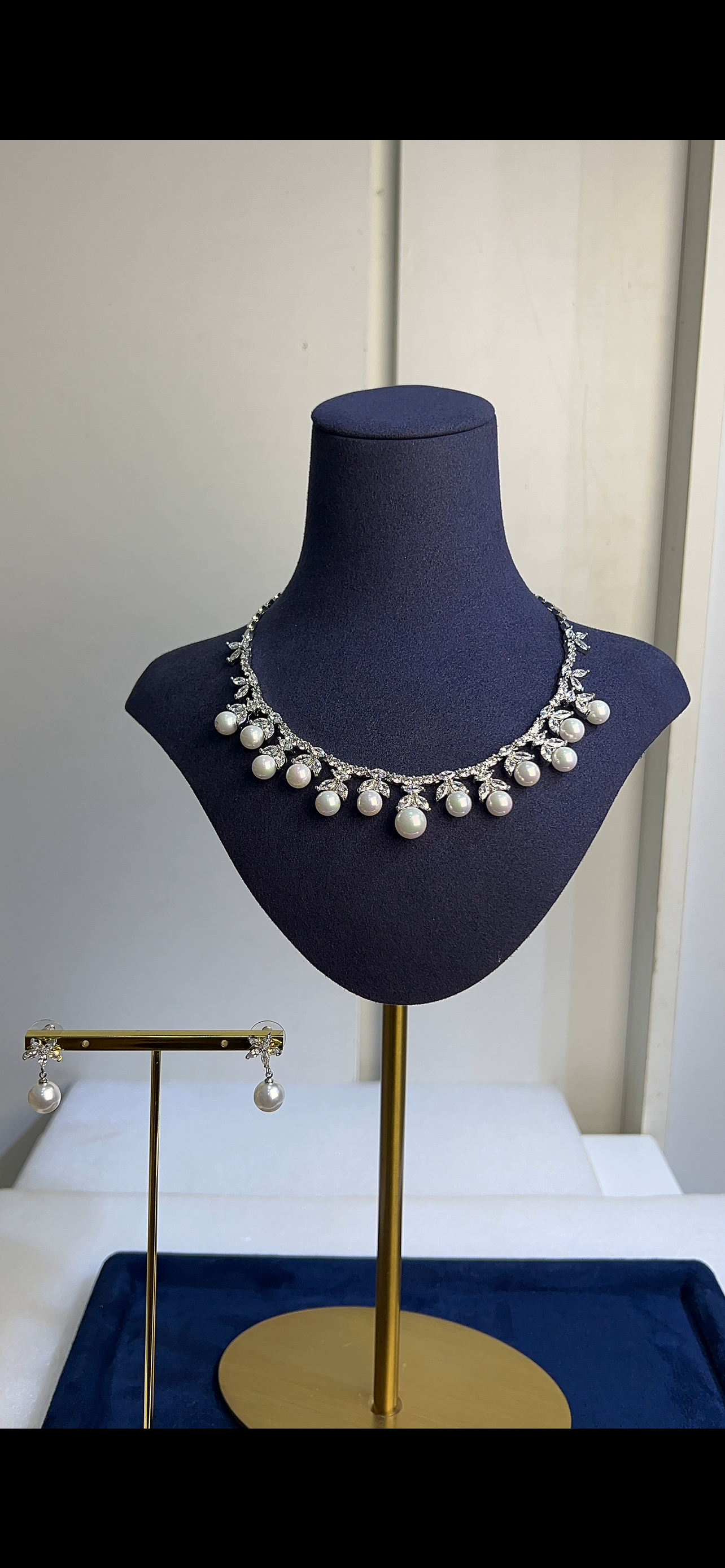 zirconia wedding necklace