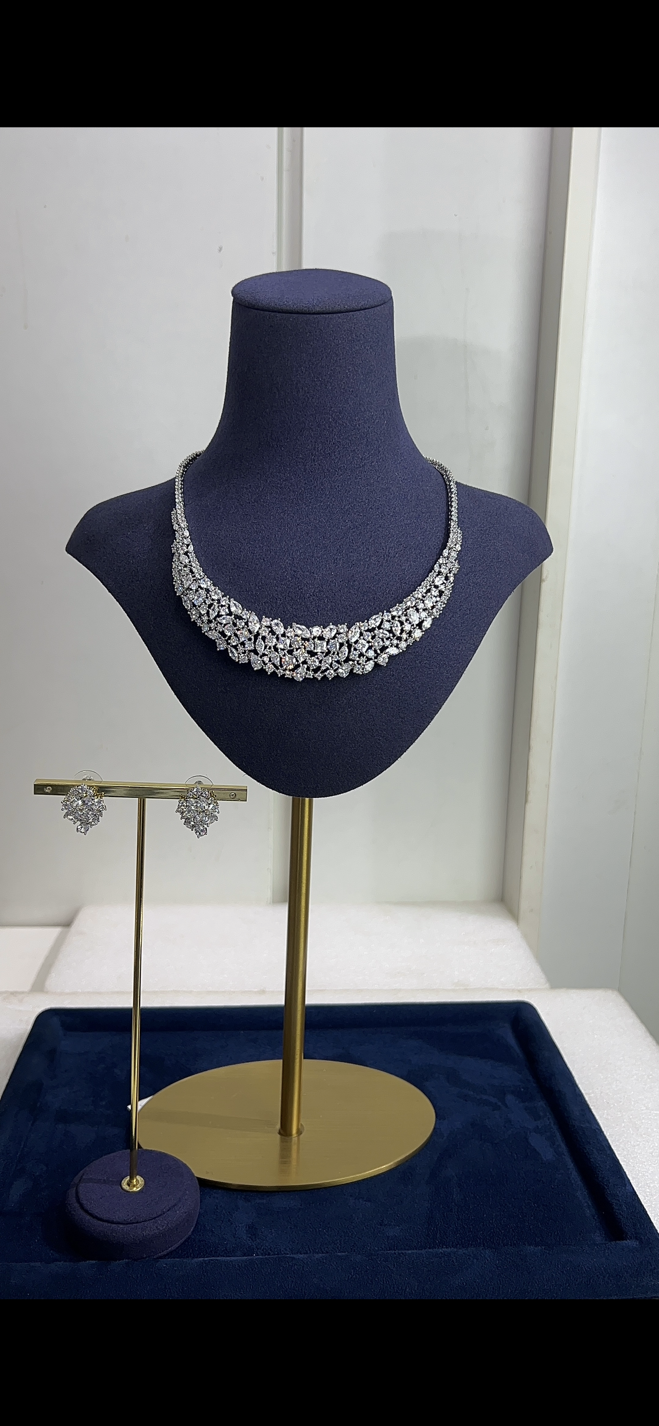Zirconia wedding necklace
