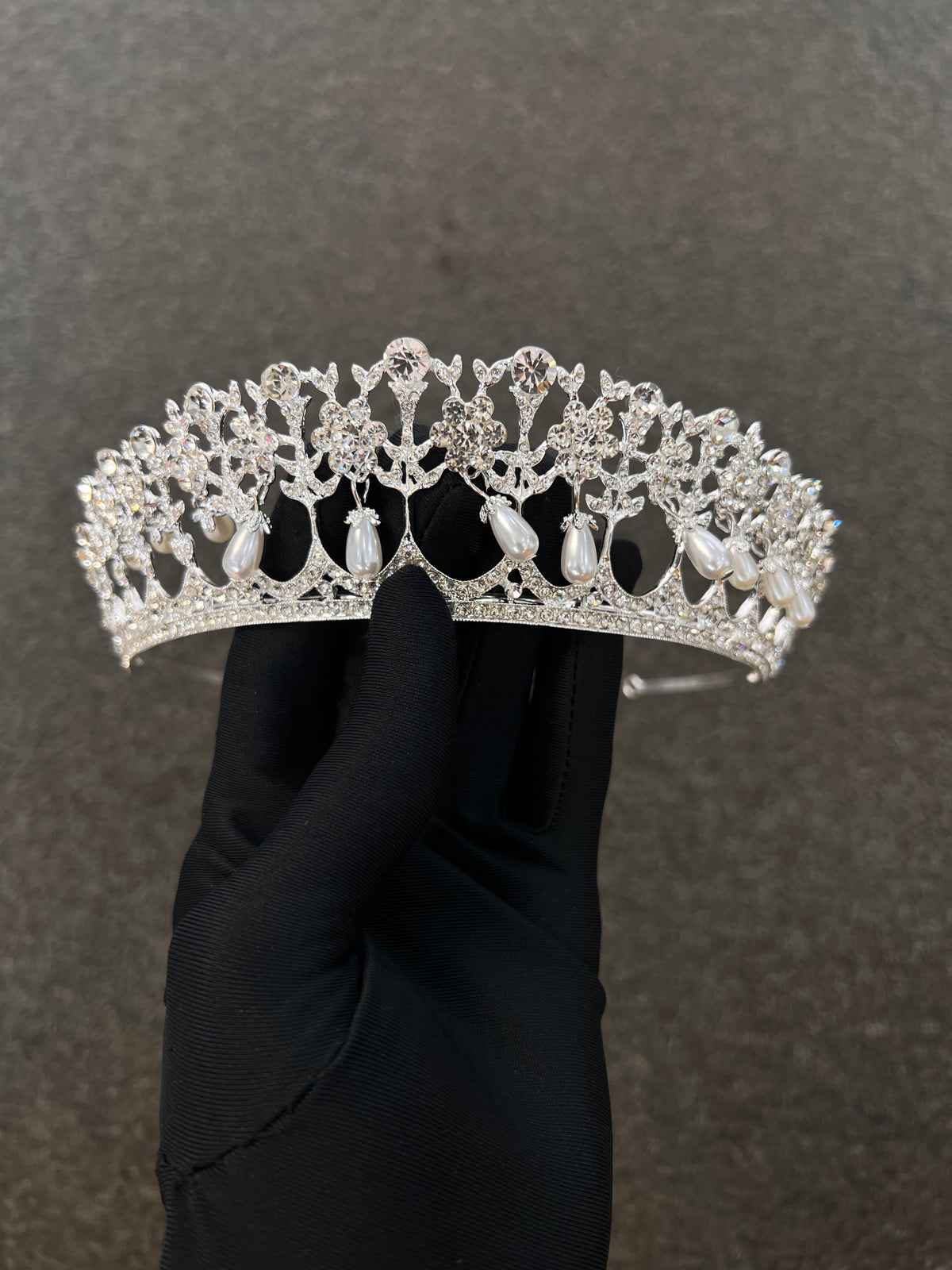TIARA