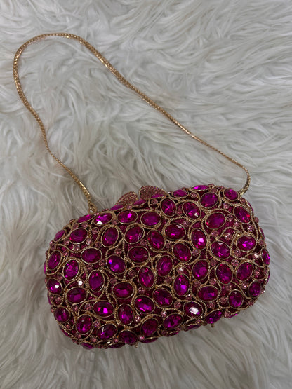 Perfect for brides, wedding guests, galas, red-carpet events, and formal soirées