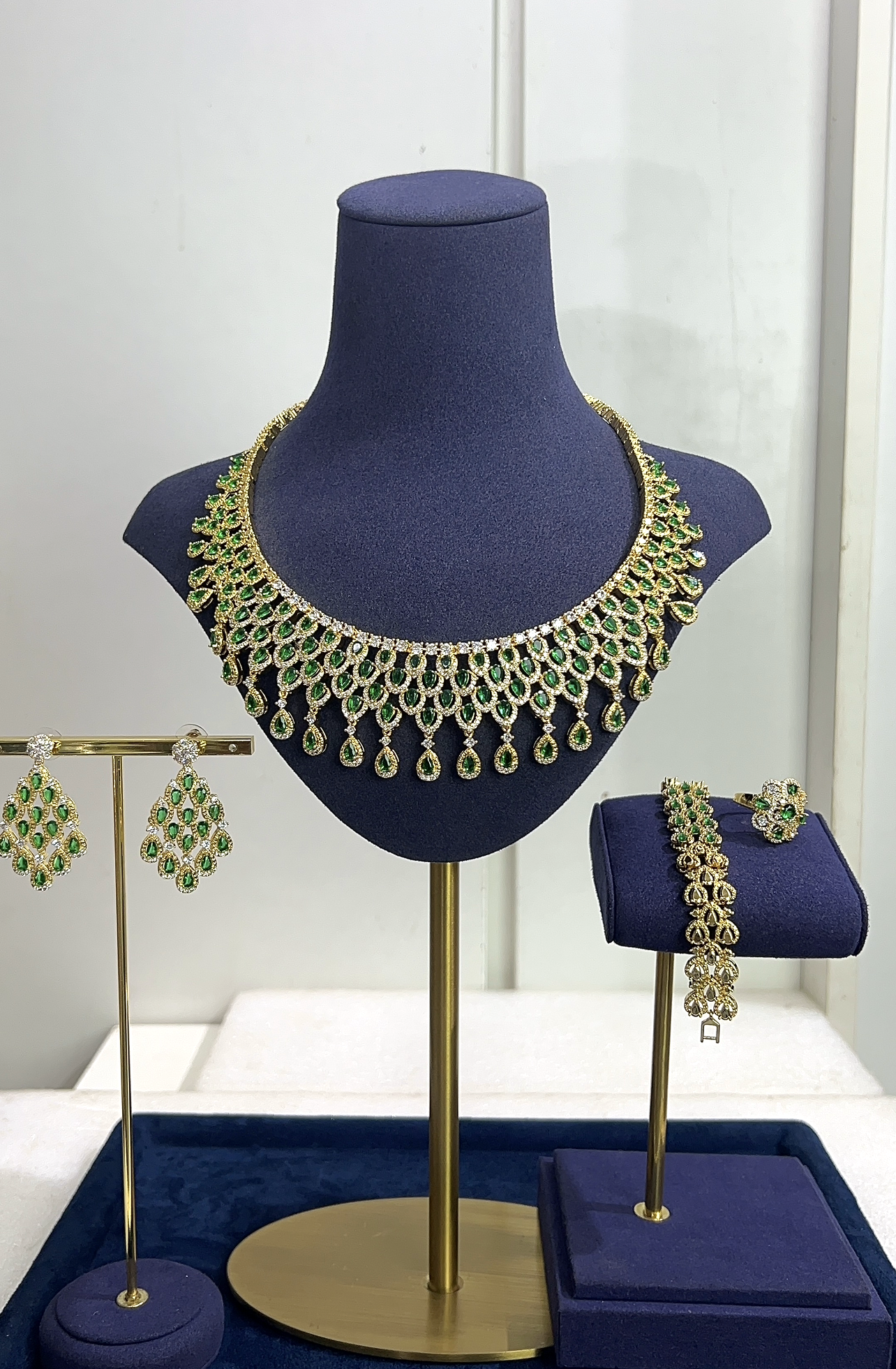ZIRCONIA WEDDING NECKLACE SET