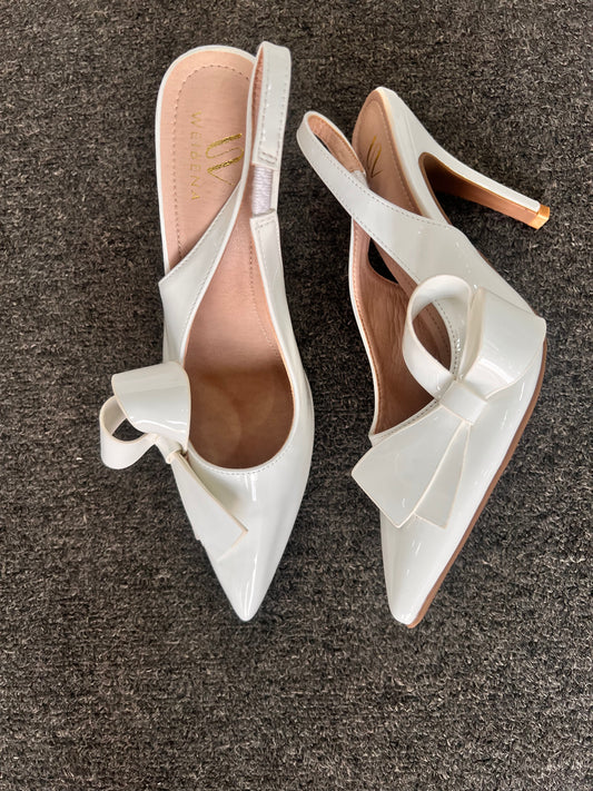WHITE WEDDING SHOES