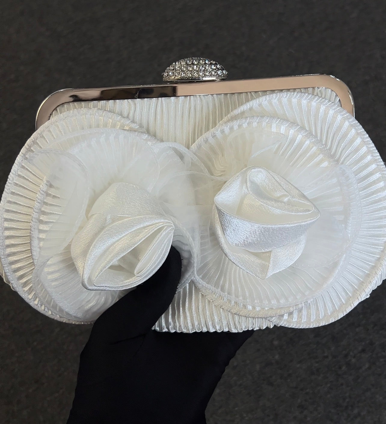 This elegant piece is perfect for bridal looks, weddings, and special occasions where timeless sophistication is key