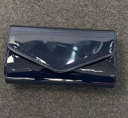 GLOSSY ENVELOPE PARTY PURSES