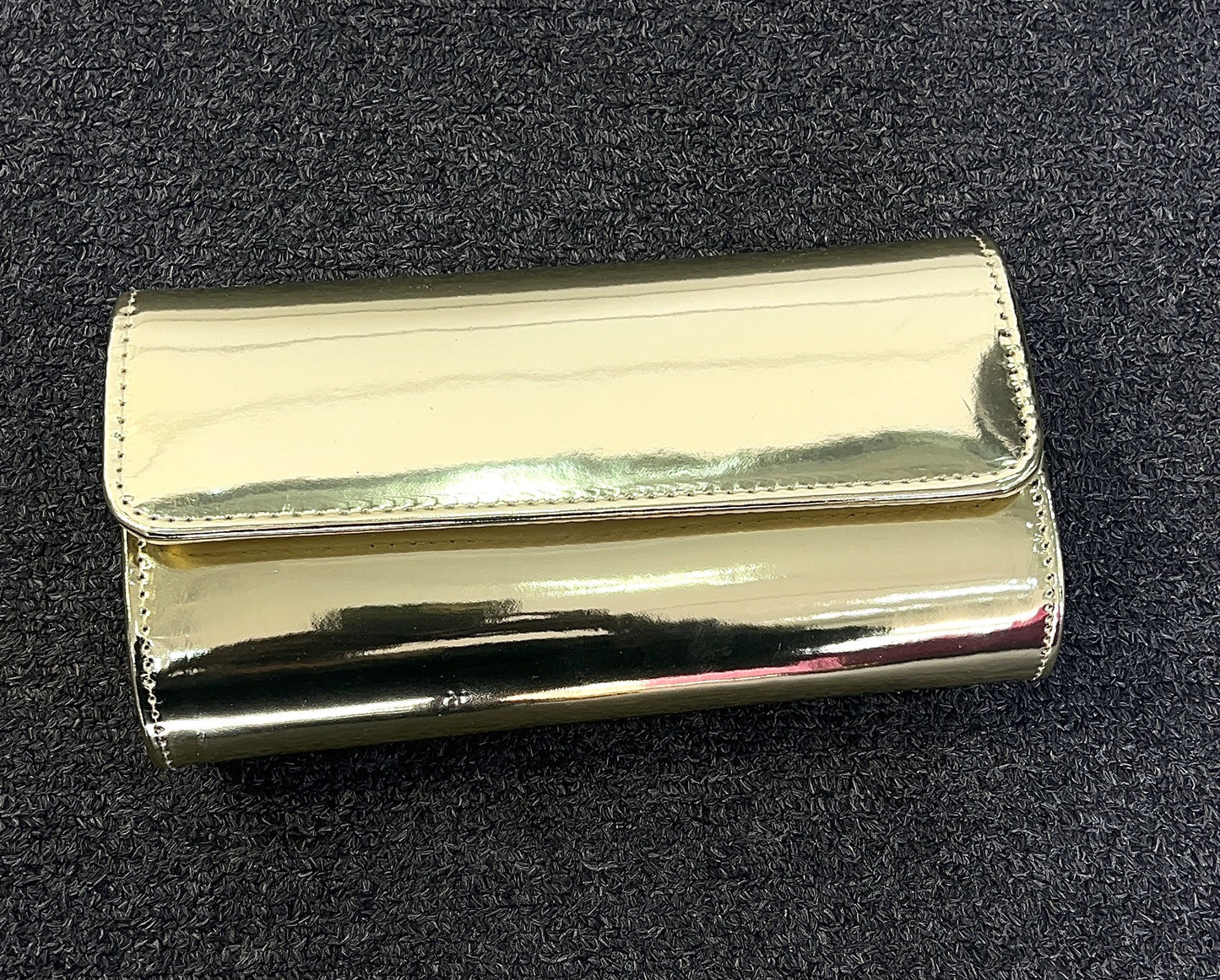 GLOSSY ENVELOPE PARTY PURSE