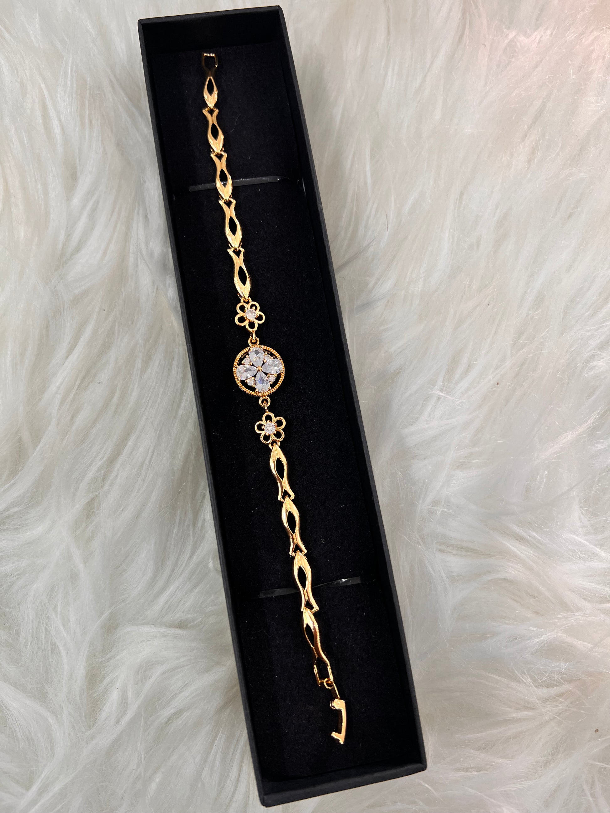 This design offers a sophisticated, antique-inspired aesthetic that elevates any formal look—from traditional bridal gowns to modern evening wear.