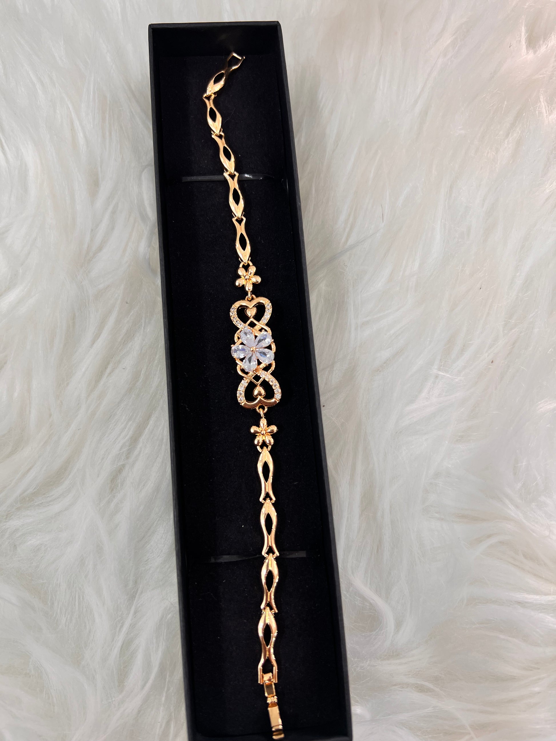 The sparkling stones are set to maximize light reflection, ensuring it stands out