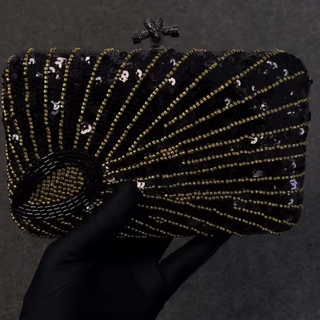 PARTY PURSE