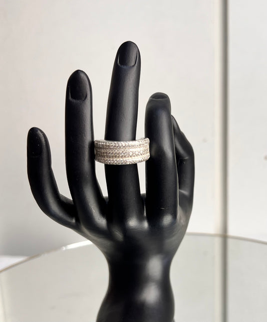 A perfect choice for wedding bands, bridesmaid gifts, or anniversary celebrations.