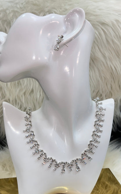 ZIRCONIA NECKLACE SET