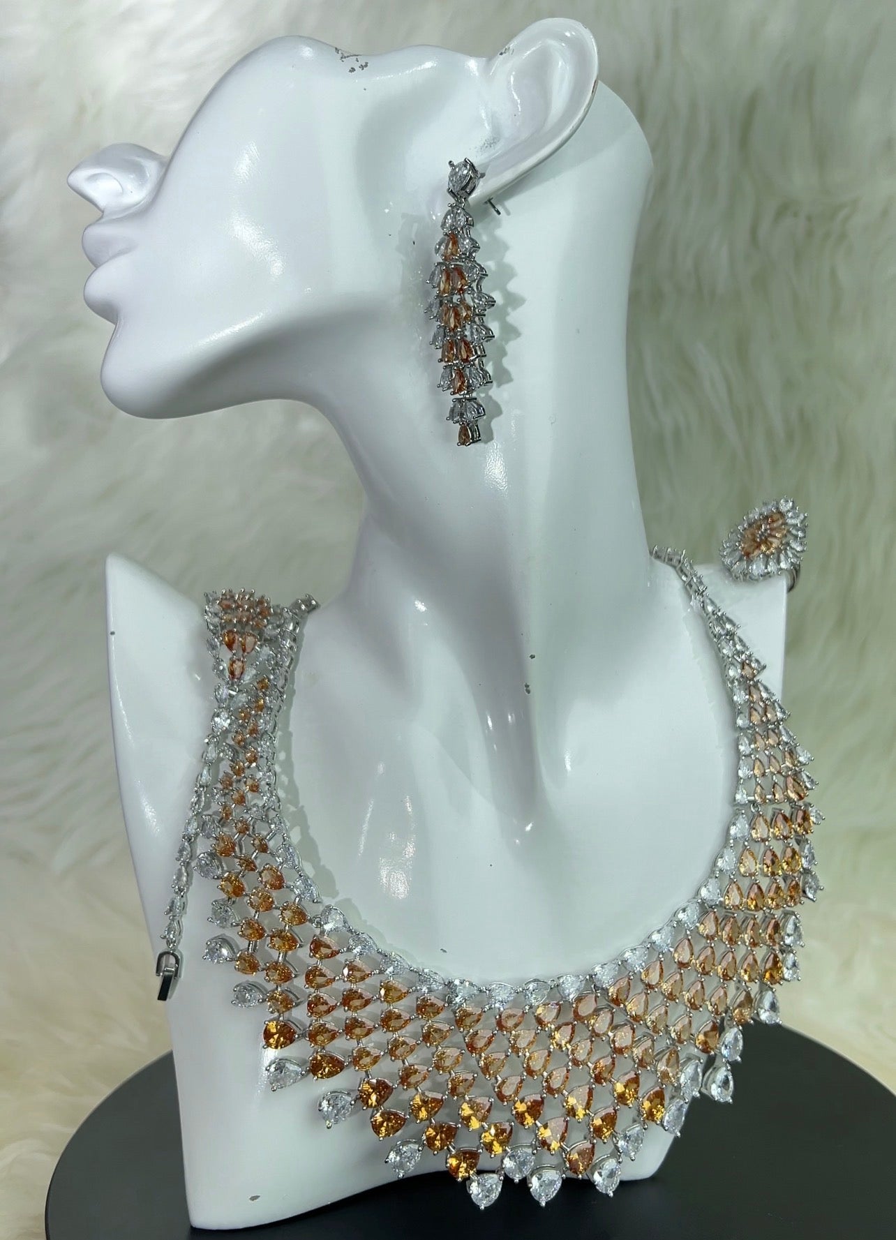 ZIRCONIA NECKLACE  SET
