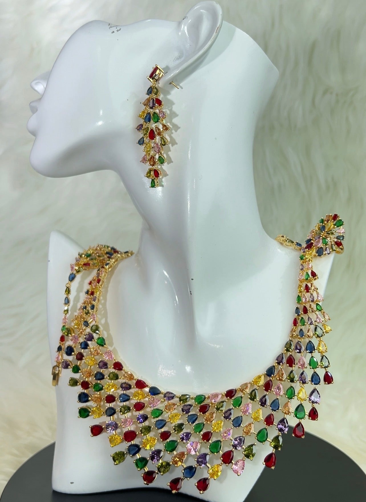 ZIRCONIA NECKLACE  SET