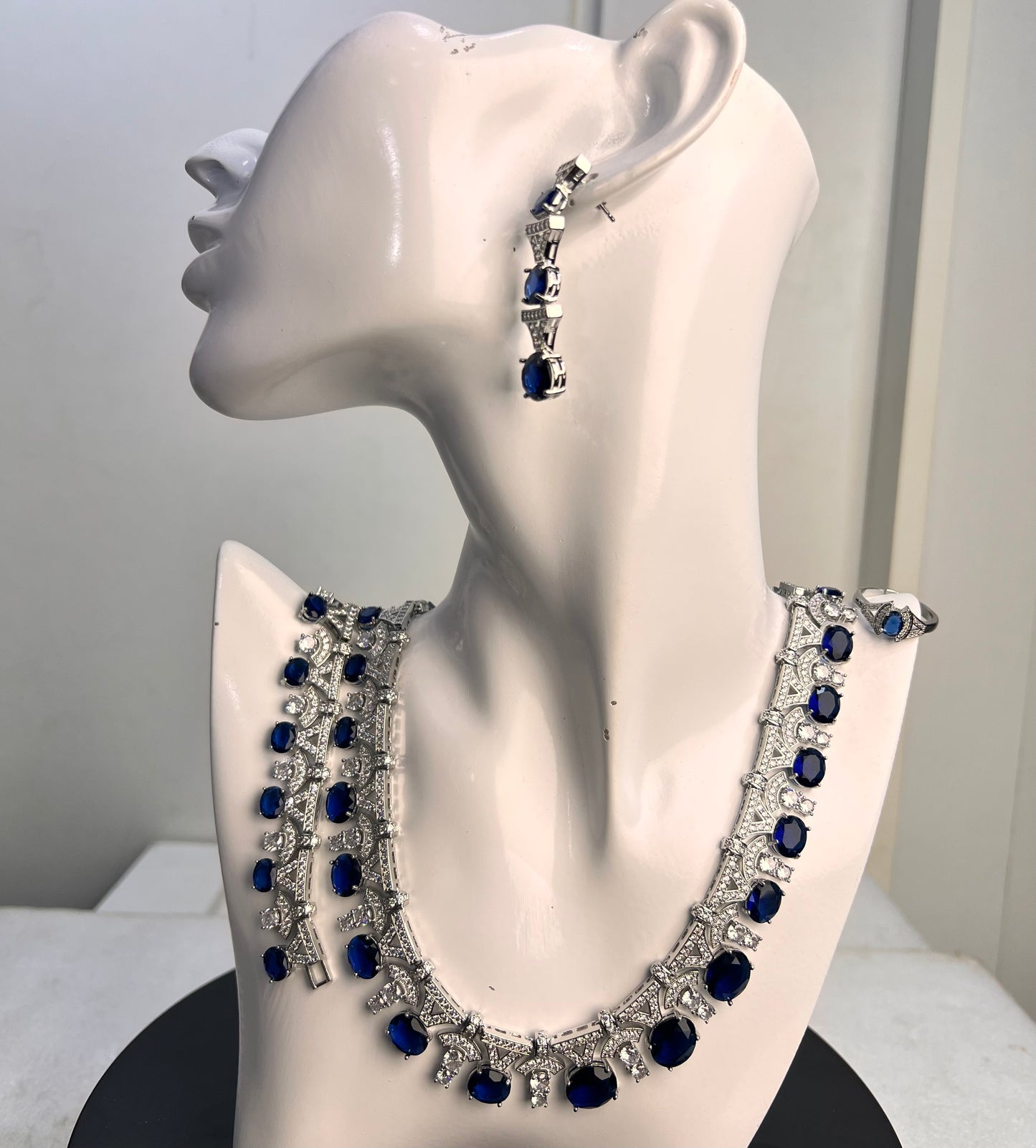 ZIRCONIA NECKLACE SET