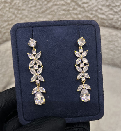 perfect choice for bridesmaids, galas, or an elegant night out.