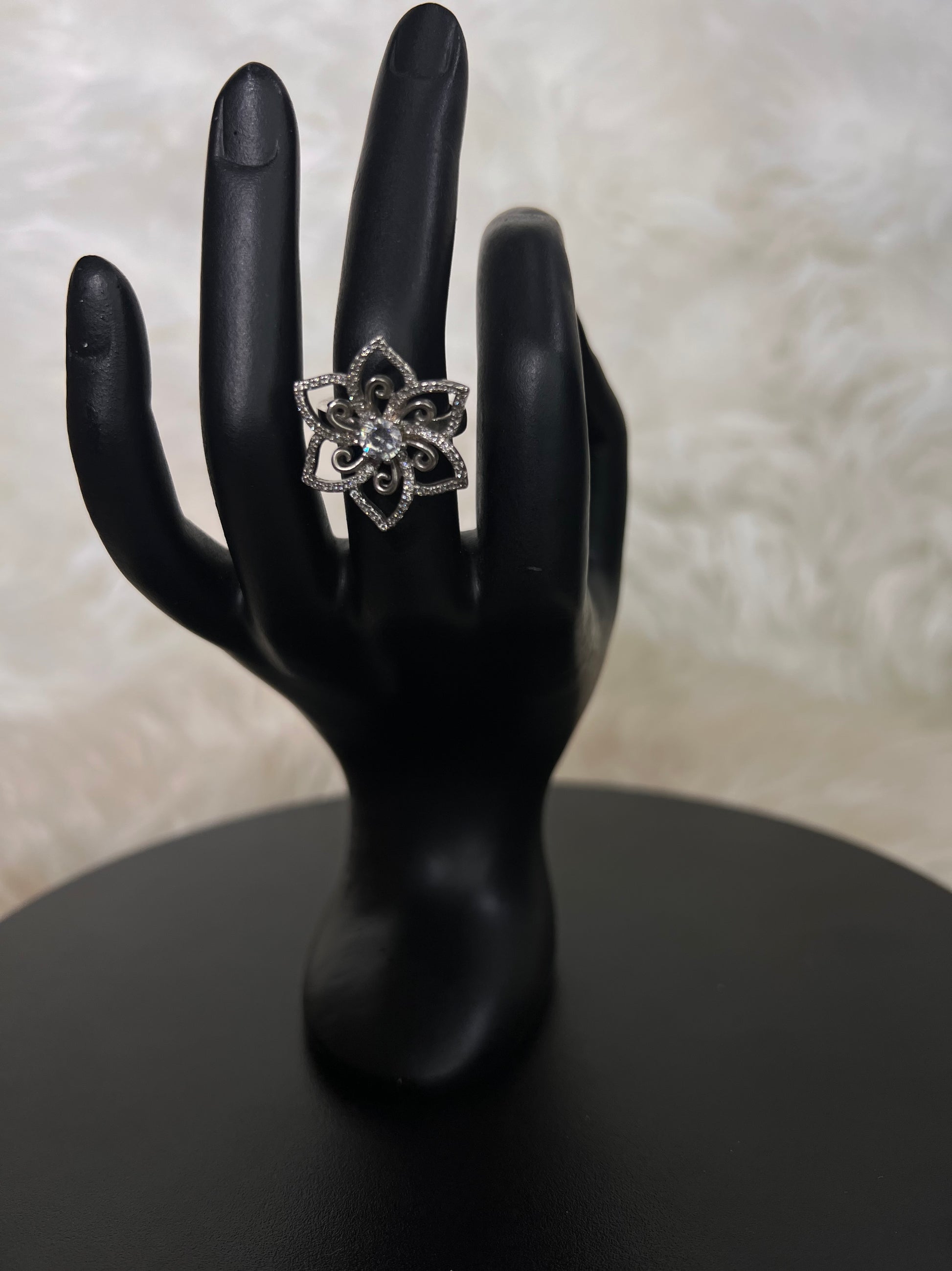  Its airy, lace-like floral silhouette delivers high-impact style without feeling heavy on the hand.